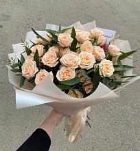 Букет Кремовые розы Латте в Бирево